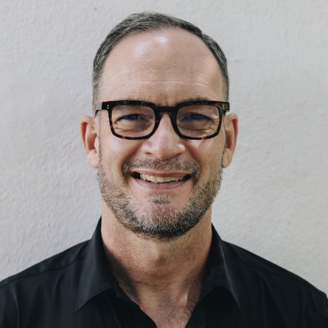 Dr Willie Visser